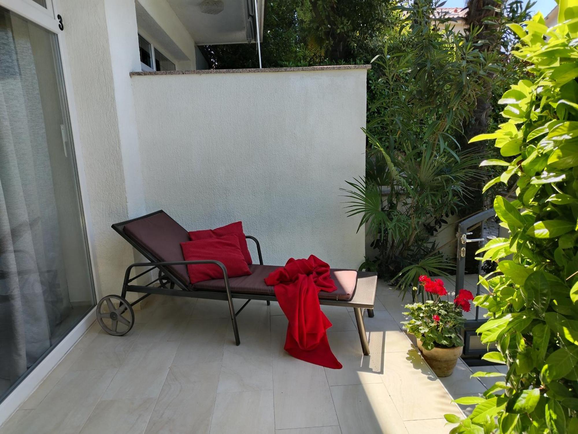 מאלינסקה Apartments Antonija מראה חיצוני תמונה