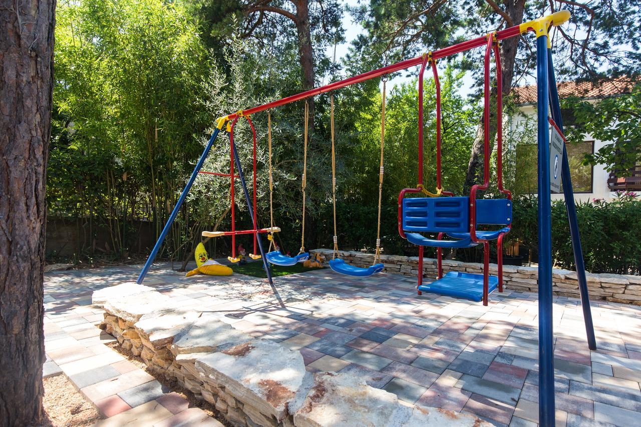 מאלינסקה Apartments Antonija מראה חיצוני תמונה