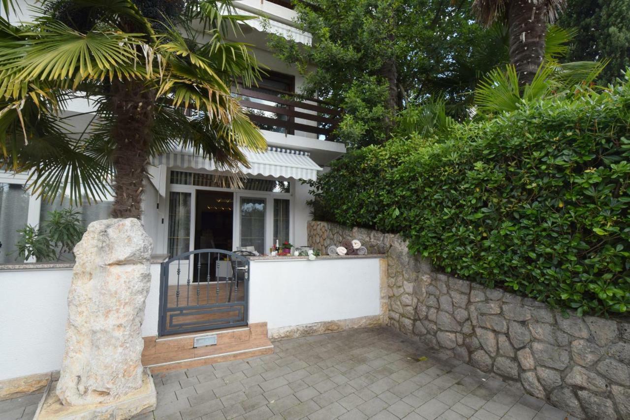 מאלינסקה Apartments Antonija מראה חיצוני תמונה
